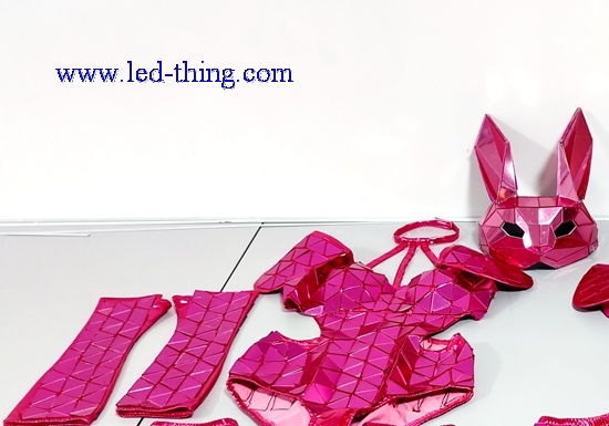 3D Pink Mirror Bunny Mask