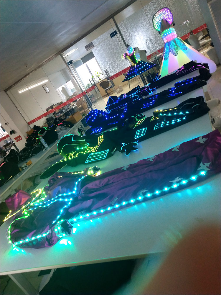 Quality Testing on LED Inflatable Dress, LED Tron Dance, LED Fiber Optic Costume